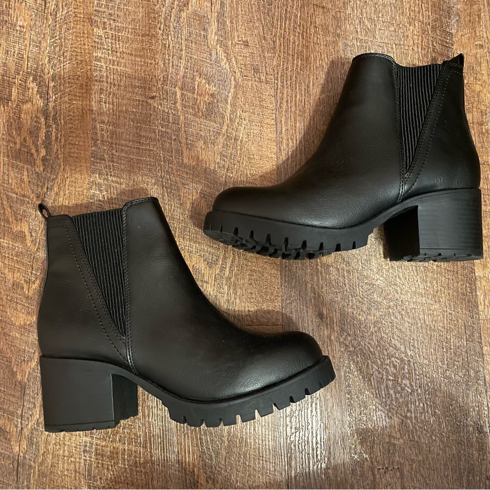 MIA Laren Chelsea Boot